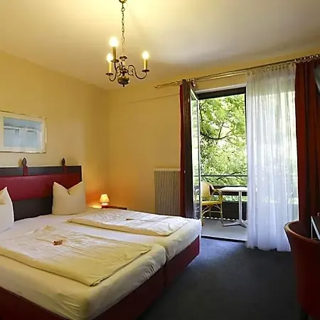 Alpen.adria.stadthotel ホテル