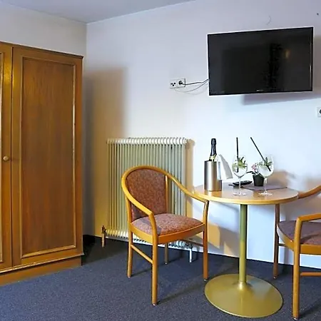 Alpen.adria.stadthotel ホテル クラーゲンフルト