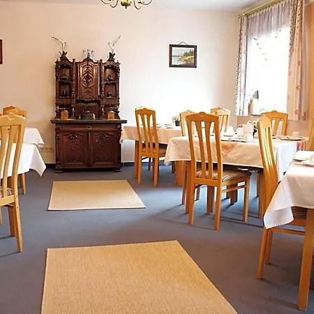 Alpen.adria.stadthotel ホテル