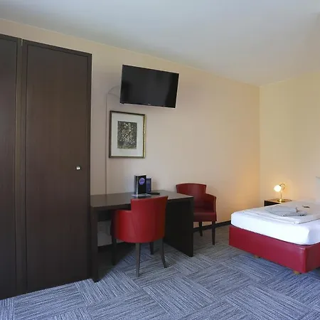 ホテル Alpen.adria.stadthotel クラーゲンフルト