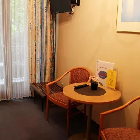ホテル Alpen.adria.stadthotel クラーゲンフルト